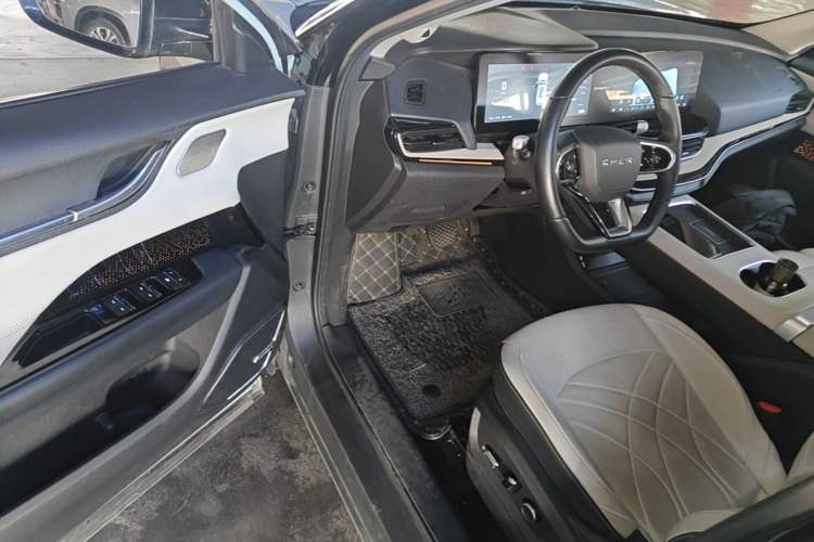 Used Chery New Energy eQ7 2023 512km Pro Driver Seat