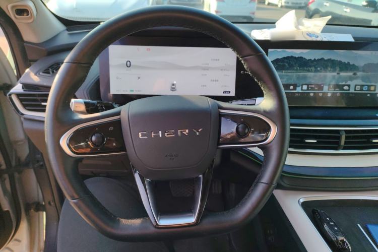 Used Chery New Energy eQ7 2023 512 km Max Steering Wheel