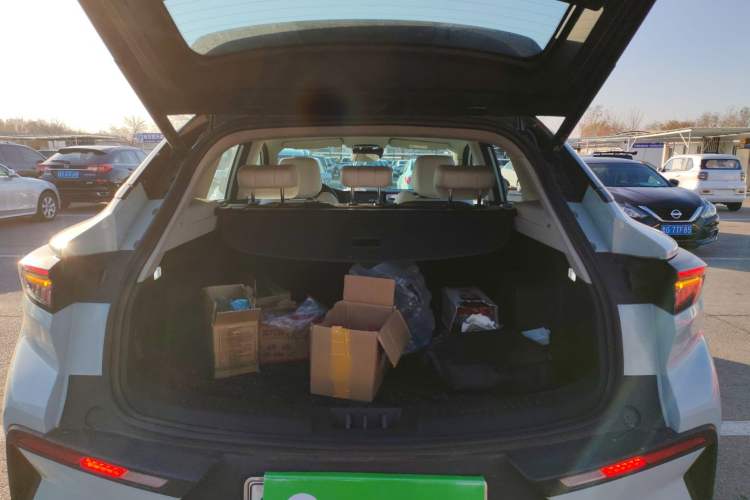Used Chery New Energy eQ7 2023 512 km Max Trunk