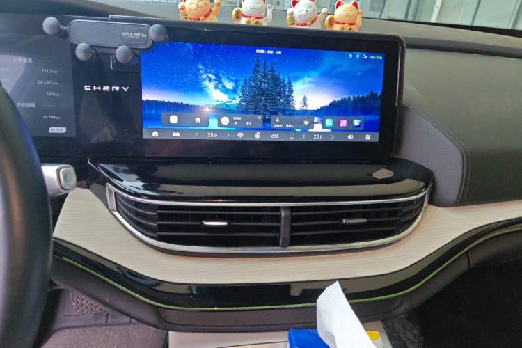 Used Chery New Energy eQ7 2023 512km Pro Audio And AC Panel
