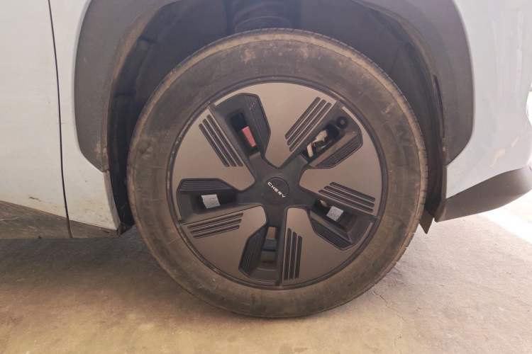 Used Chery New Energy eQ7 2023 512km Pro Right Front Wheel Hub