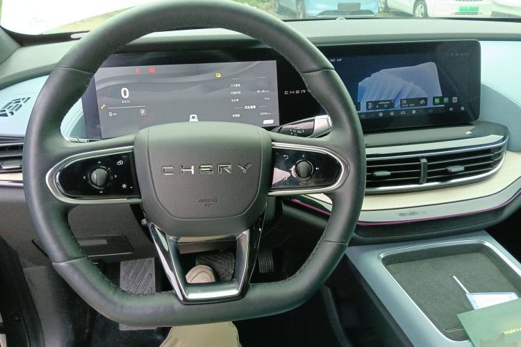 Used Chery New Energy eQ7 2023 512km Pro Center Console