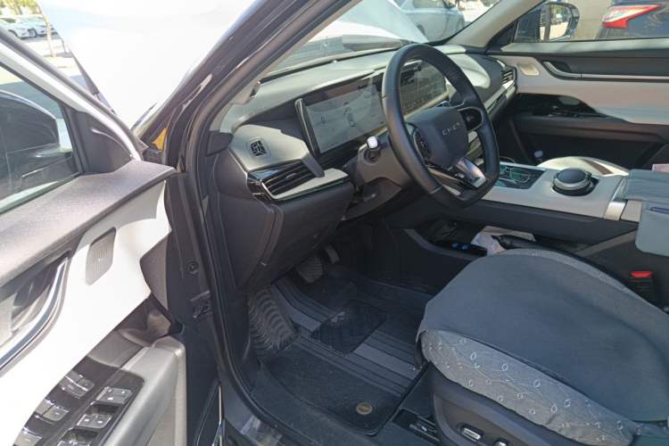 Used Chery New Energy eQ7 2023 512 km Max Driver Seat