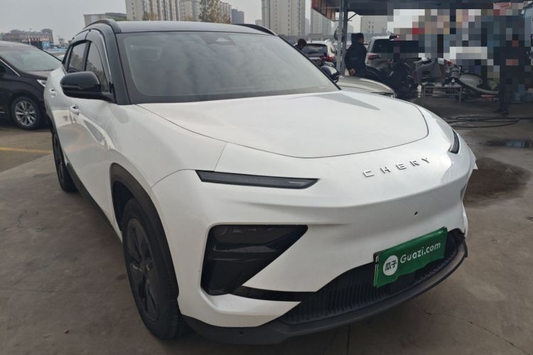 Used Chery New Energy eQ7 2023 512km Pro Front Right 45 Deg