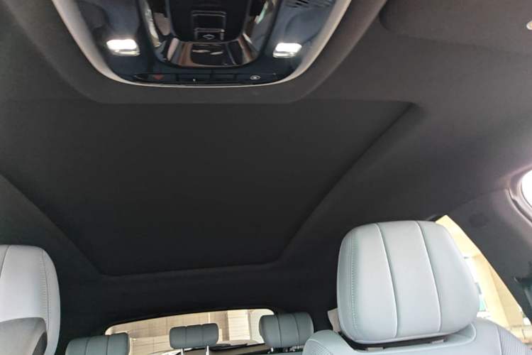 Used Chery New Energy eQ7 2023 512 km Max Headliner