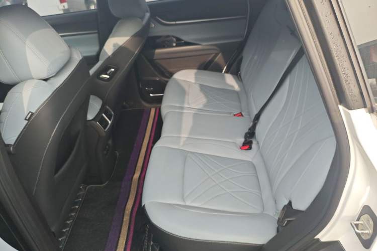 Used Chery New Energy eQ7 2023 512km Pro Left Rear Seat