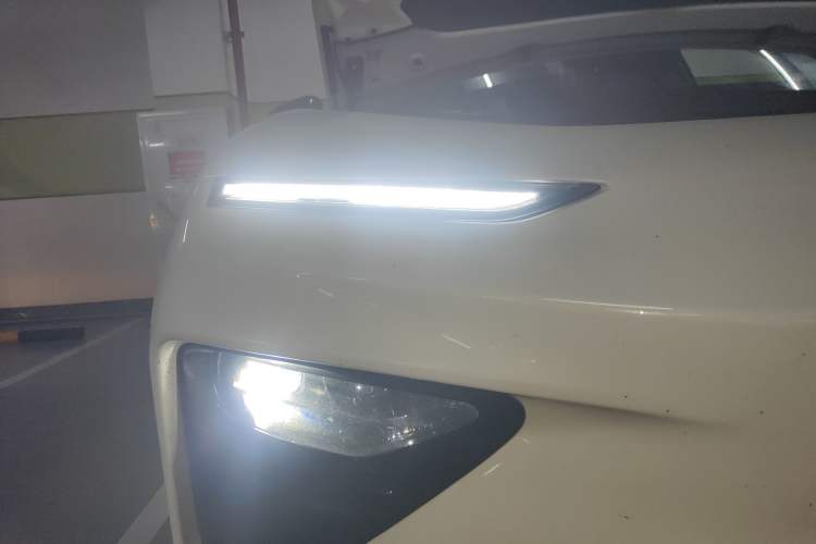 Used Chery New Energy eQ7 2023 512km Pro Right Front Headlight
