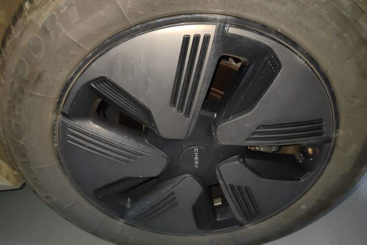 Used Chery New Energy eQ7 2023 512km Pro Right Front Wheel Hub