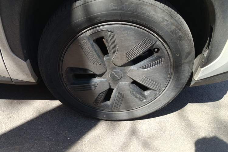 Used Chery New Energy eQ7 2023 512 km Max Right Front Wheel Hub