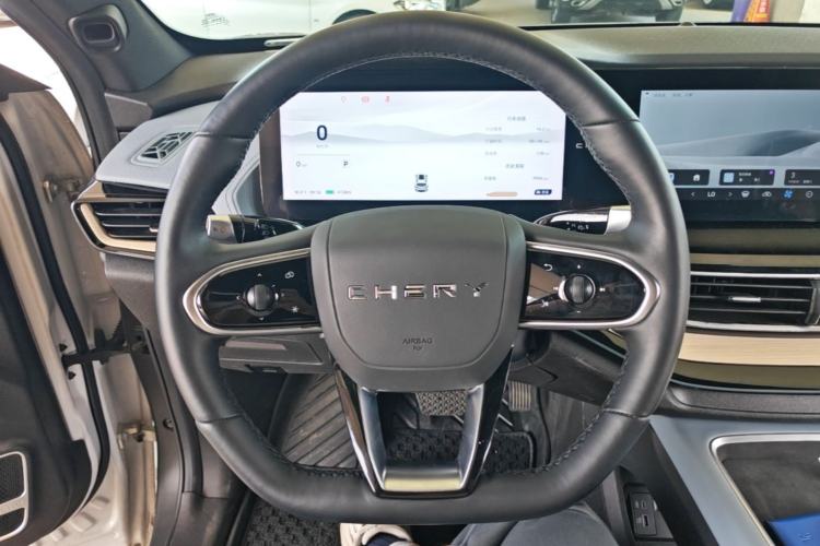 Used Chery New Energy eQ7 2023 512 km Max Steering Wheel