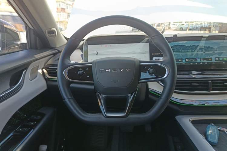 Used Chery New Energy eQ7 2023 512 km Max Steering Wheel