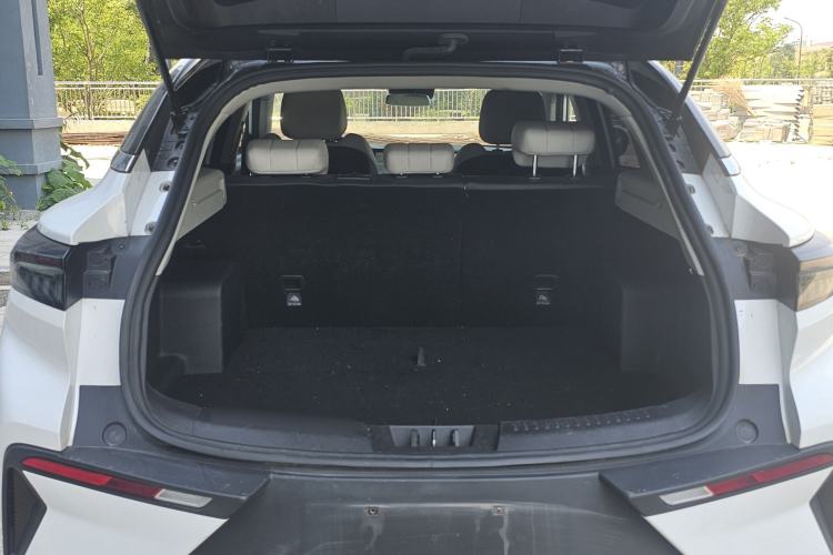 Used Chery New Energy eQ7 2023 512km Air Trunk