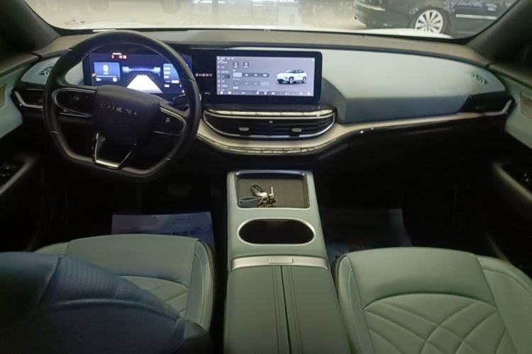 Used Chery New Energy eQ7 2024 512 km Leisure Edition Center Console