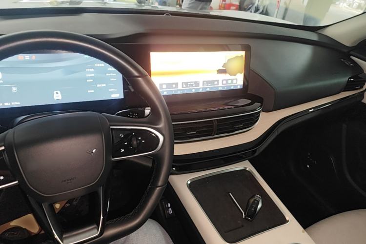Used Chery New Energy eQ7 2024 512 km Leisure Edition Center Console