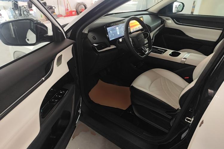 Used Chery New Energy eQ7 2024 512 km Leisure Edition Driver Seat