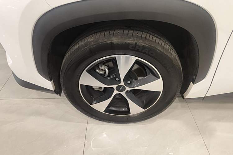 Used Chery New Energy eQ7 2024 512 km Leisure Edition Left Front Wheel Hub