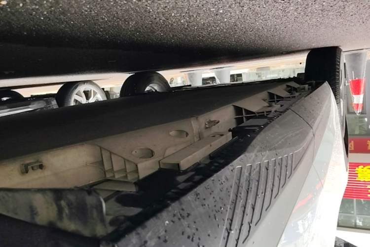 Used Chery New Energy eQ7 2024 512 km Leisure Edition Left Side Sill