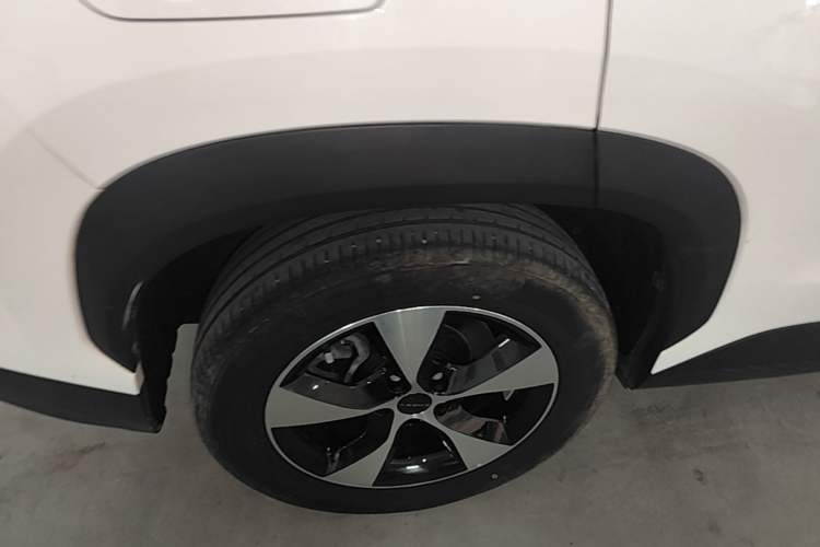 Used Chery New Energy eQ7 2024 512 km Leisure Edition Right Rear Wheel Hub
