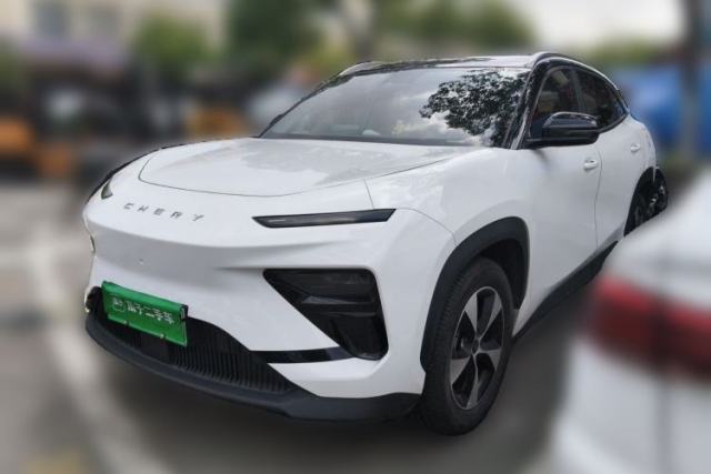 Chery New Energy eQ7 2024 512 km Leisure Edition usata