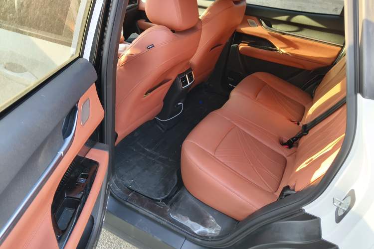 Used Chery New Energy eQ7 2025 512km Comfort Edition Left Rear Seat