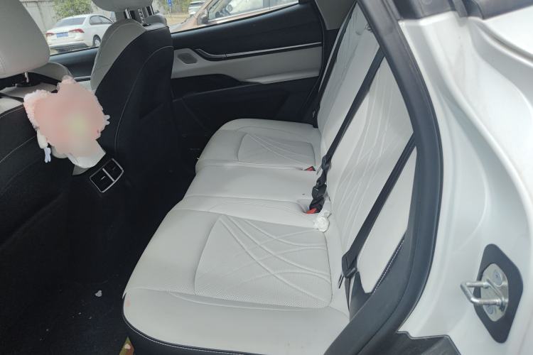 Used Chery New Energy eQ7 2025 512 km Free-Range Version Left Rear Seat