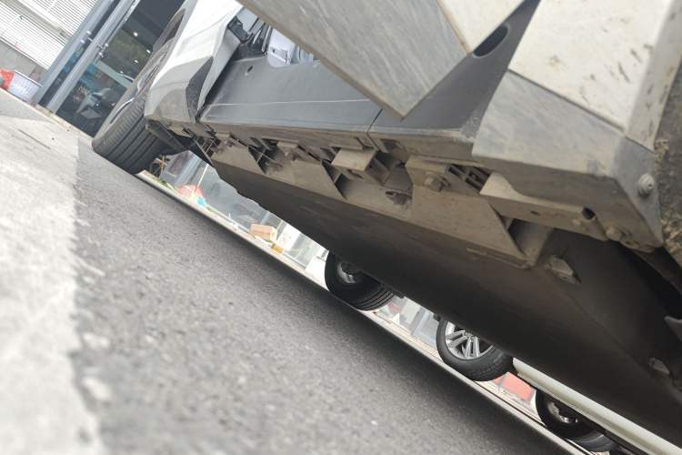 Used Chery New Energy eQ7 2025 512 km Free-Range Version Right Side Sill