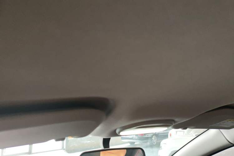 Used Chery New Energy Little Ant 2024 Revised Edition Youth Version 251 km Passion Edition 25.05 kWh Headliner