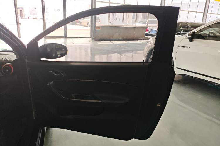 Used Chery New Energy Little Ant 2024 Revised Edition Youth Version 251 km Passion Edition 25.05 kWh Interior 5