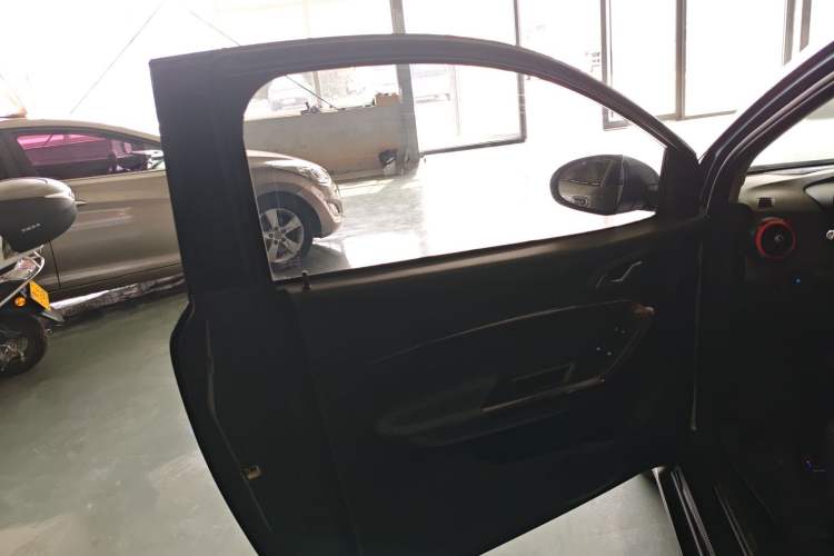 Used Chery New Energy Little Ant 2024 Revised Edition Youth Version 251 km Passion Edition 25.05 kWh Interior 7