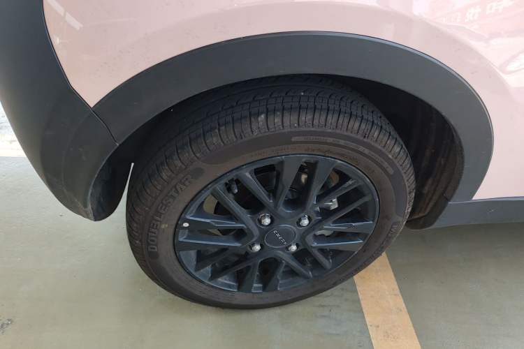 Used Chery New Energy Little Ant 2024 Edition Youth Version 251km True Love Edition 25.05 kWh Right Rear Wheel Hub