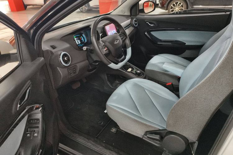 Used Chery New Energy Little Ant 2022 Sweet Pink Edition Half-Sugar Version Lithium Iron Phosphate 29.2 kWh 30 kW 301 km Interior 2
