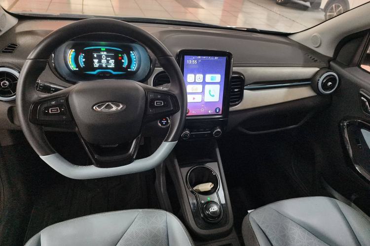 Used Chery New Energy Little Ant 2022 Sweet Pink Edition Half-Sugar Version Lithium Iron Phosphate 29.2 kWh 30 kW 301 km Interior 3