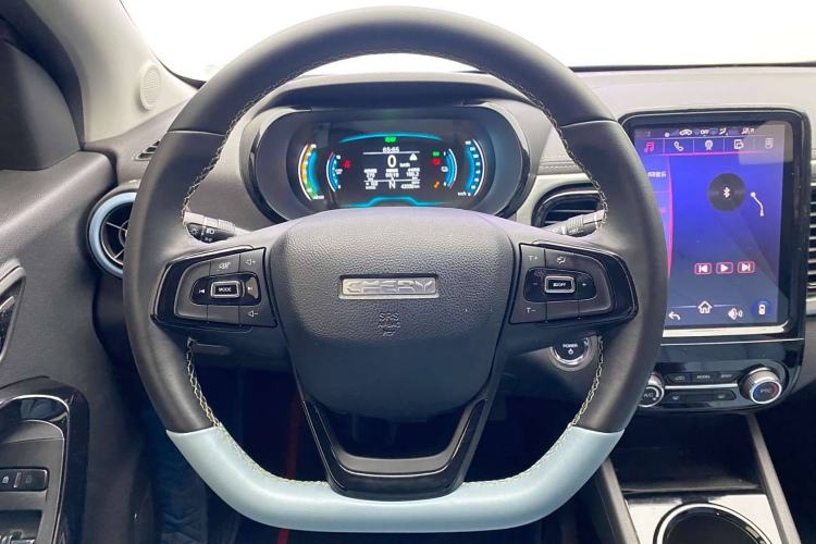 Used Chery New Energy Little Ant 2022 Sweet Pink Edition Low-Sugar Version Lithium Iron Phosphate 30 kW 301 km Interior 4