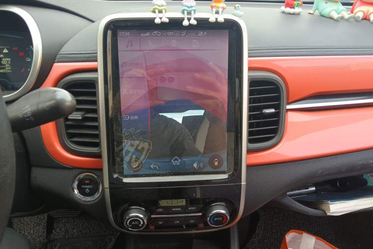 Used Chery New Energy Little Ant 2021 150 000 Yuan Ant Fan Edition Ant Trend Version Lithium-Ion Battery Audio And AC Panel