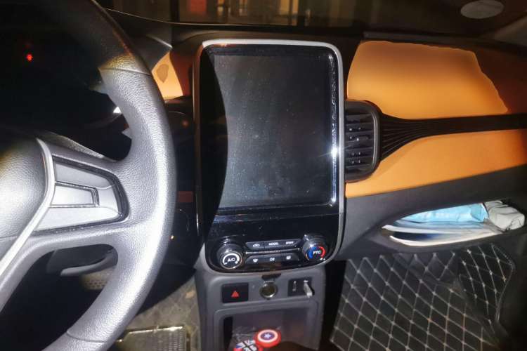 Used Chery New Energy Little Ant 2018 300 4-Seater Smart Edition Center Console