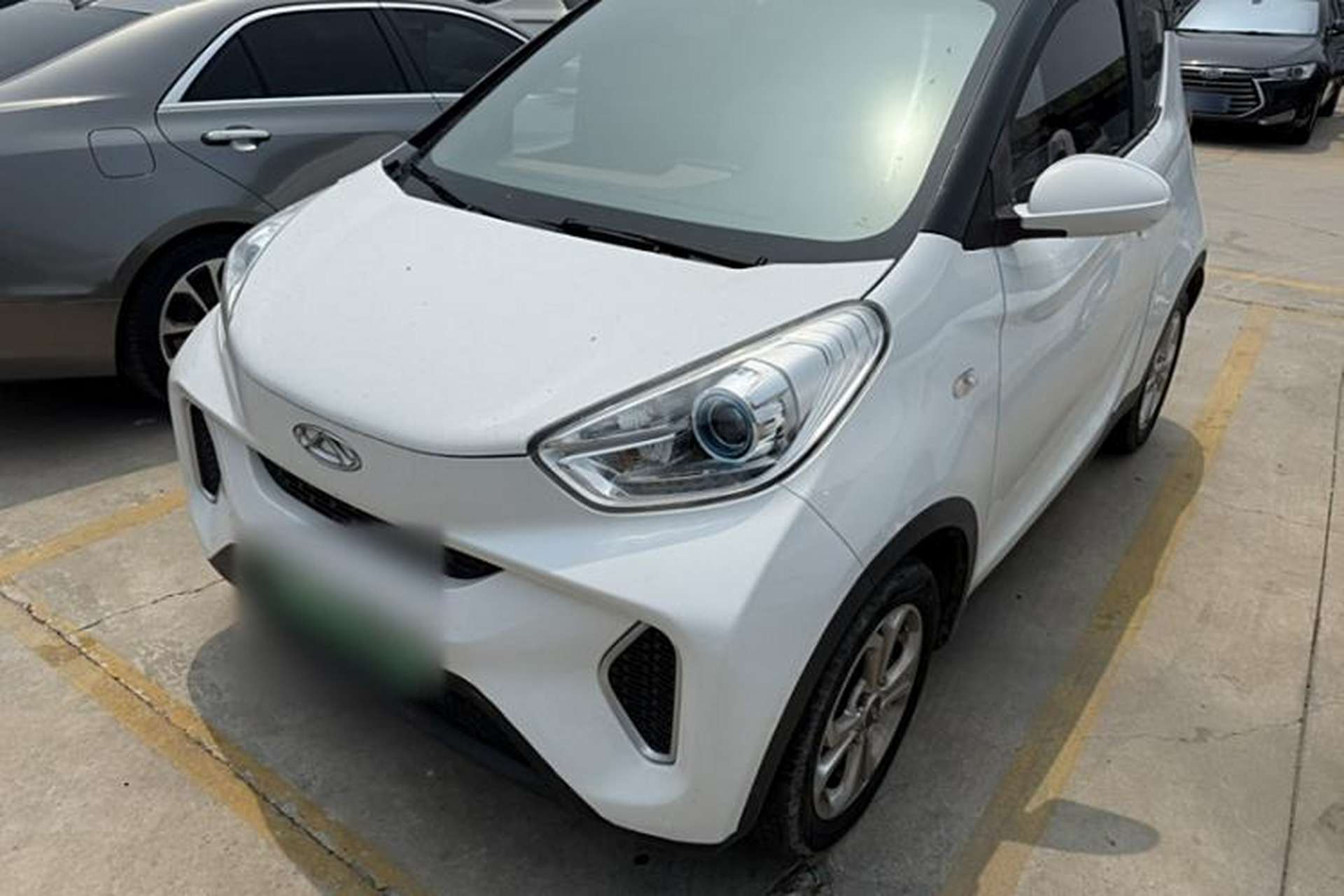 Used Chery New Energy Little Ant 2018 400 4-Seater Smart Edition Front Left 45 Deg