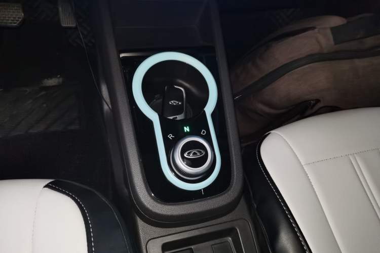 Used Chery New Energy Little Ant 2018 300 4-Seater Smart Edition Gear Lever