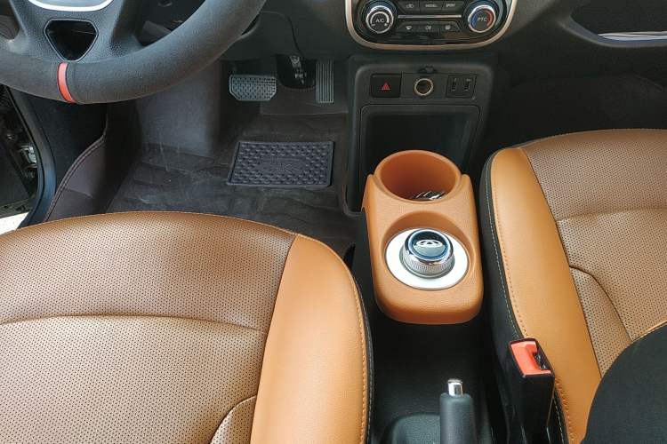 Used Chery New Energy Little Ant 2018 400 4-Seater Smart Edition Gear Lever