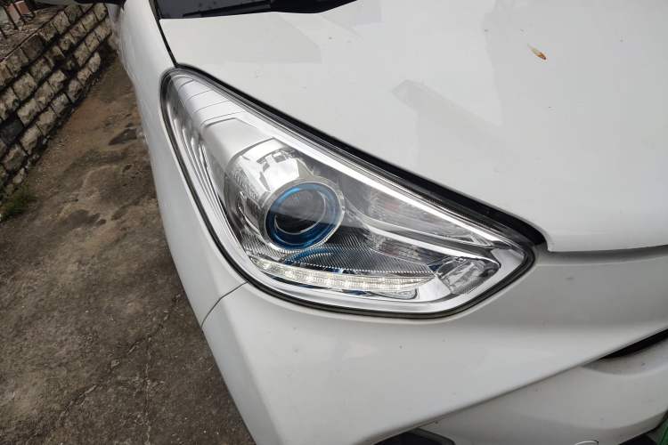 Used Chery New Energy Little Ant 2018 300 4-Seater Smart Edition Right Front Headlight