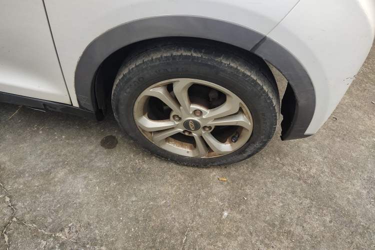 Used Chery New Energy Little Ant 2018 300 4-Seater Smart Edition Right Front Wheel Hub
