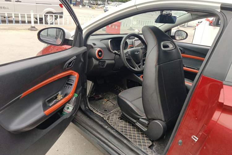 Used Chery New Energy Little Ant 2019 4-Seater Smart Luxe Version 30.6 kWh Interior 3