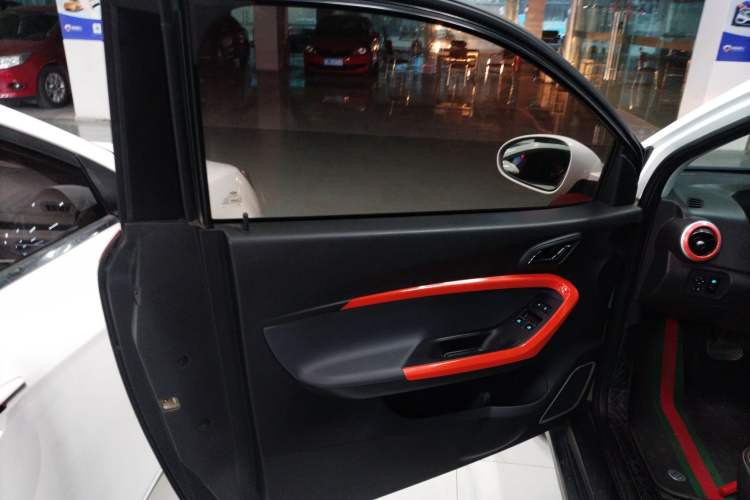 Used Chery New Energy Little Ant 2019 4-Seater Smart Edition 30.6 kWh Left Front Door Interior