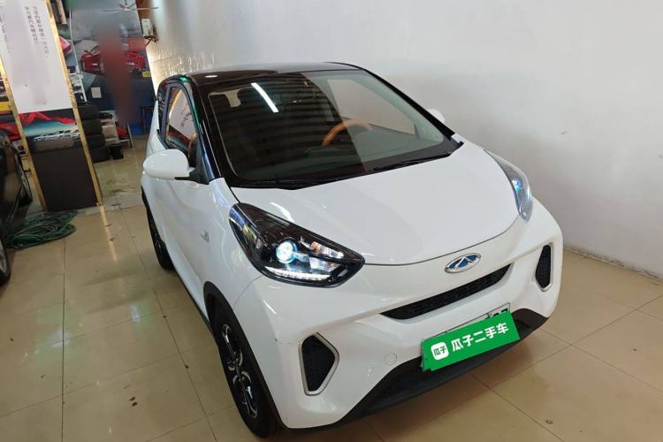 Used Chery New Energy Little Ant 2019 4-Seater Smart Edition 30.6 kWh Front Right 45 Deg