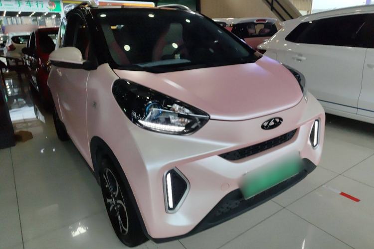 Used Chery New Energy Little Ant 2019 4-Seater Smart Edition 35 kWh Front Right 45 Deg
