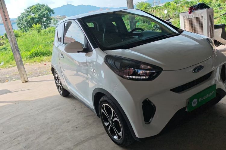 Used Chery New Energy Little Ant 2019 4-Seater Smart Edition 35 kWh Front Right 45 Deg