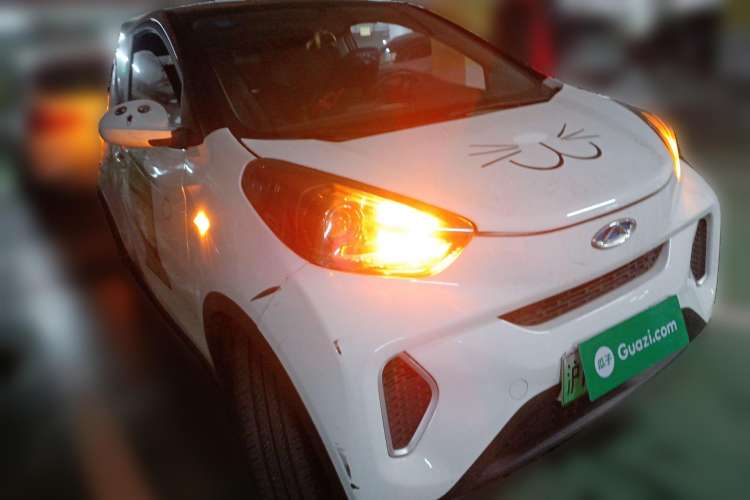 Used Chery New Energy Little Ant 2019 4-Seater Smart Edition 35 kWh Front Right 45 Deg