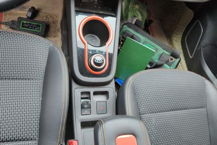 Used Chery New Energy Little Ant 2019 4-Seater Smart Edition 30.6 kWh Gear Lever
