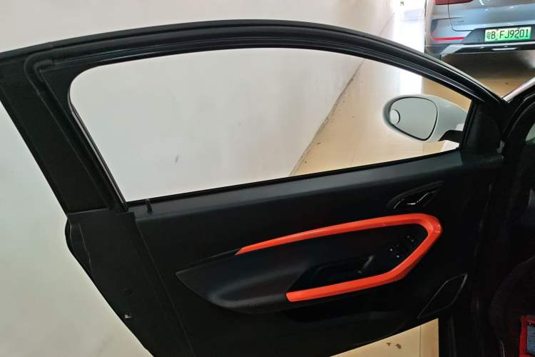 Used Chery New Energy Little Ant 2019 4-Seater Smart Edition 30.6 kWh Left Front Door Interior