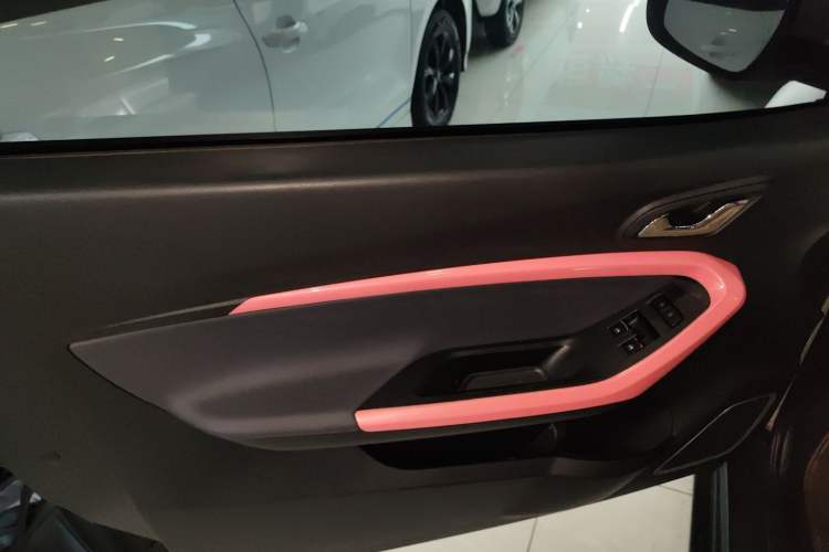 Used Chery New Energy Little Ant 2019 4-Seater Smart Edition 35 kWh Left Front Door Interior