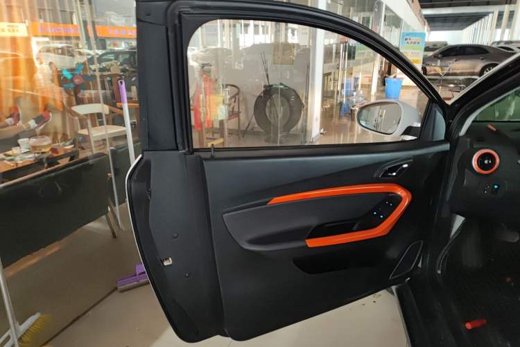 Used Chery New Energy Little Ant 2019 4-Seater Smart Edition 30.6 kWh Left Front Door Interior